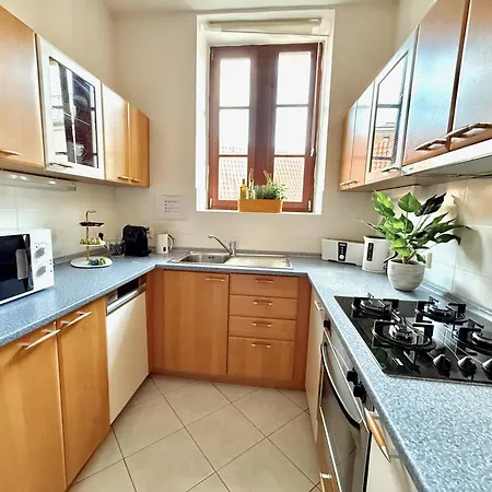 No1 Style & Design Xxl Centre Apartman *