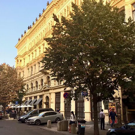 No1 Style & Design Xxl Centre Praga